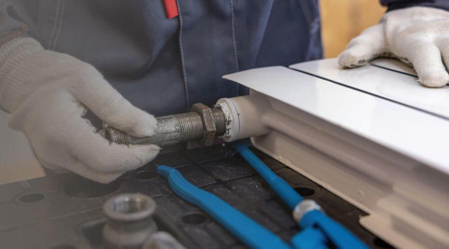 Professional sink repair in Moffett, OK